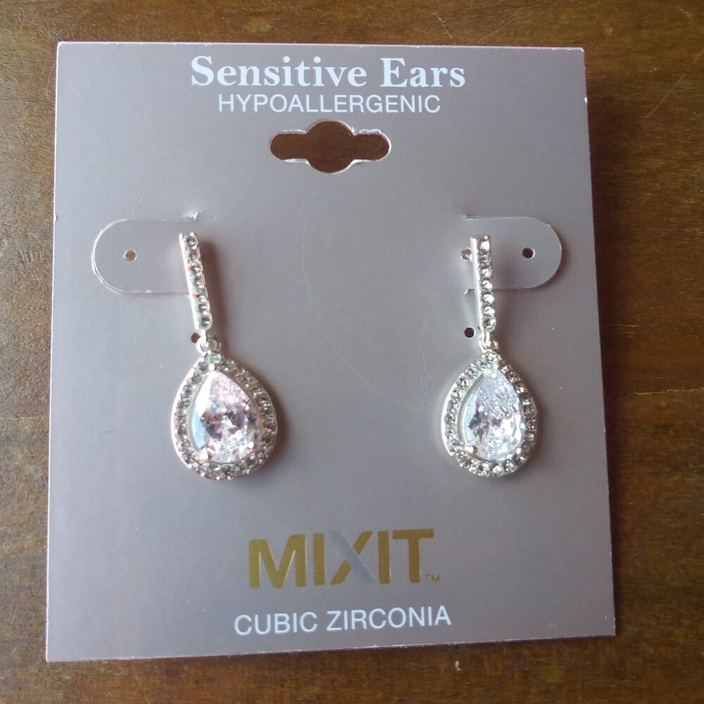 Mixit Hypoallergenic Dangle Teardrop Earrings for Sensitive Ears